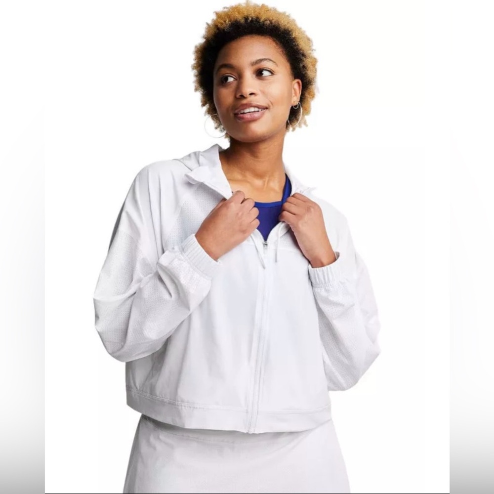 - Champion Women's City Sport Ventilated white Jacket. Size large